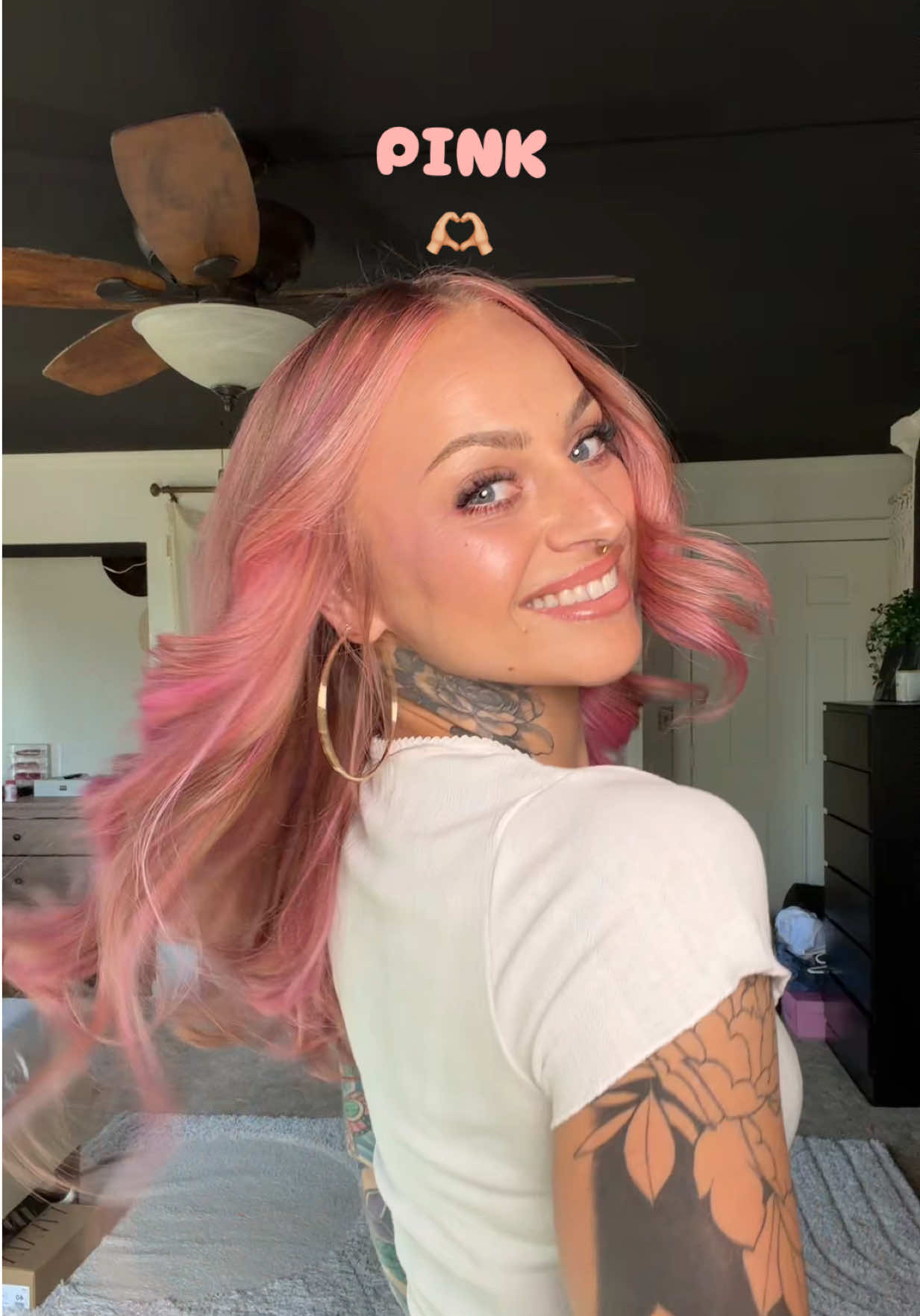 @Megan&ensp;Renee