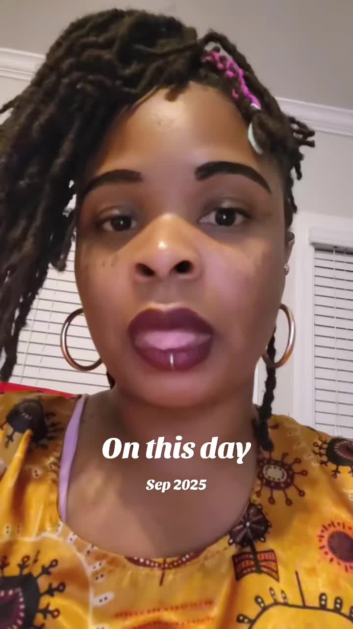 @TeeTeeReacts|Commissions open