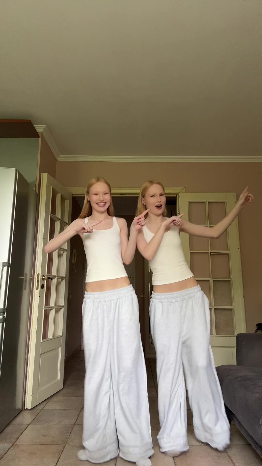 @Evelina & Lola