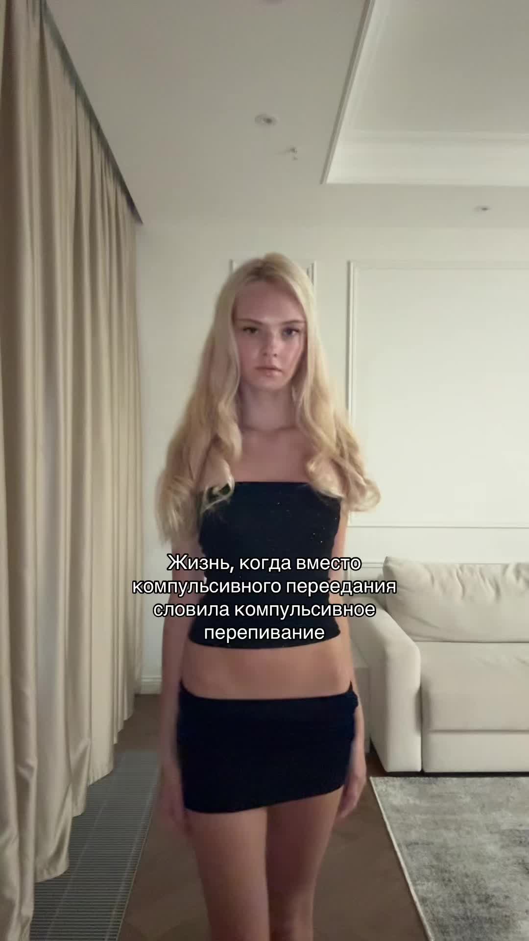 @monnelizz