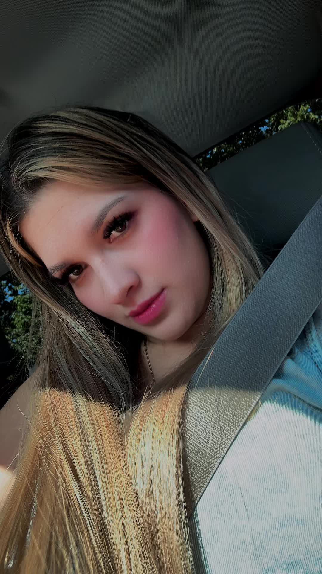 @Contreras