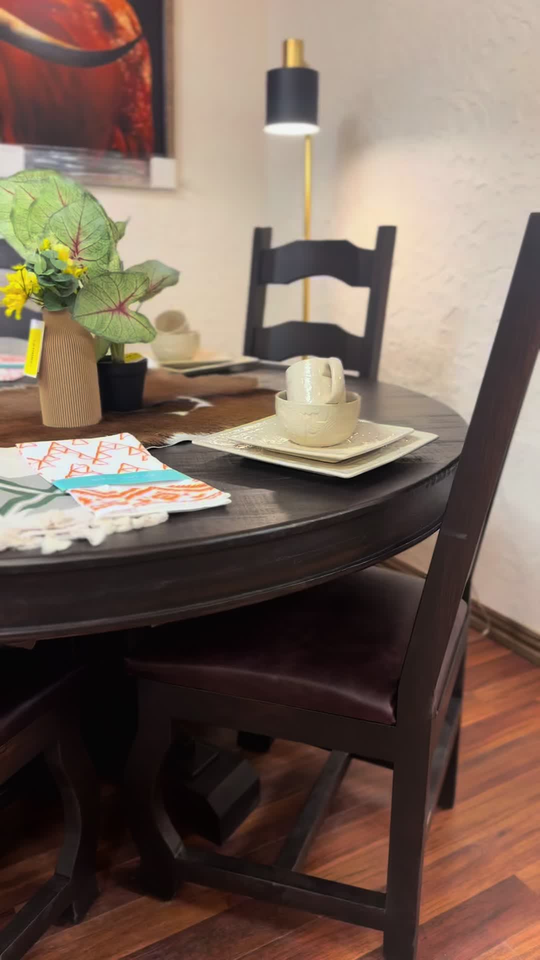 @RusticFurnitureDepot