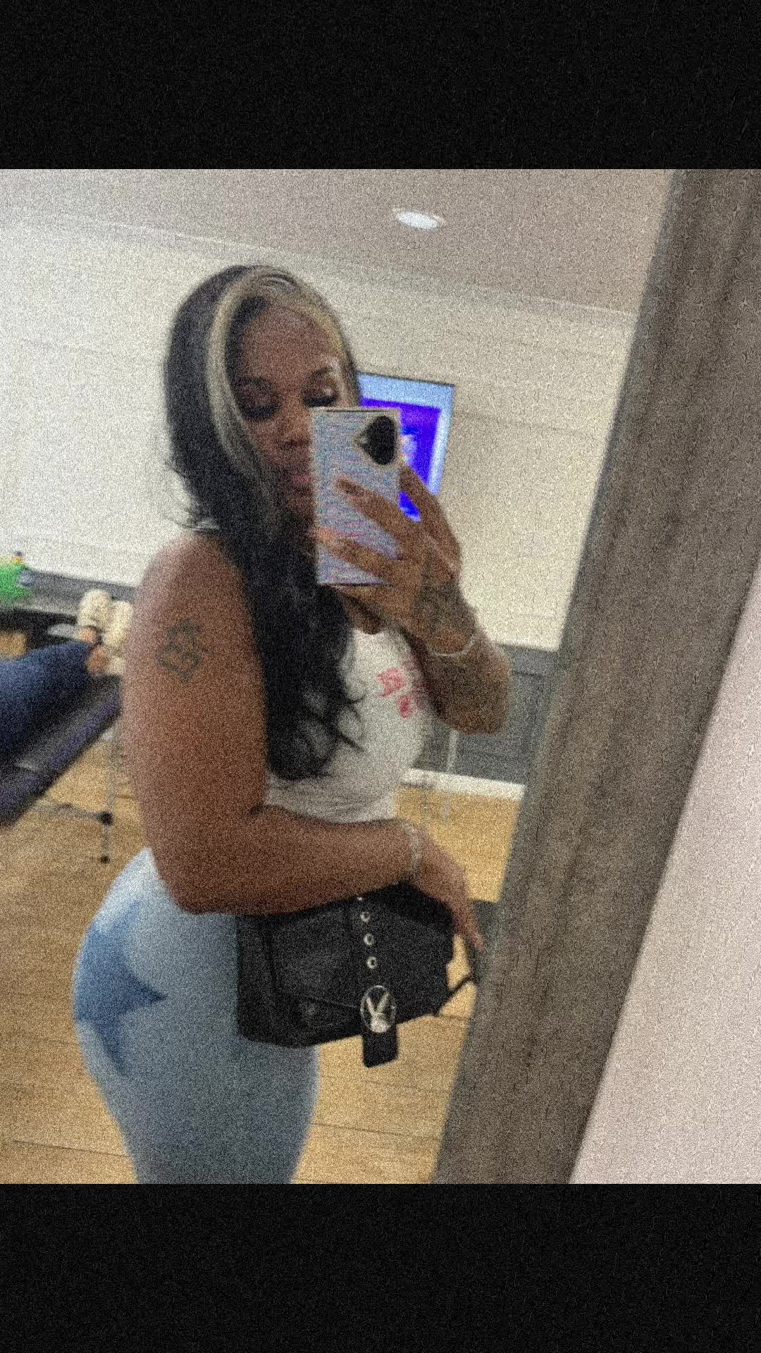 @Dniomi