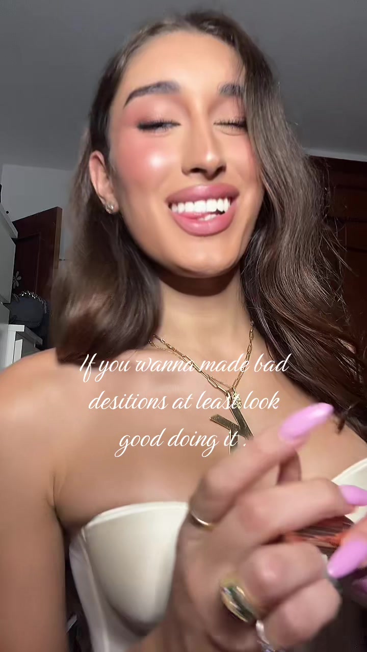 @Karla 𓂀