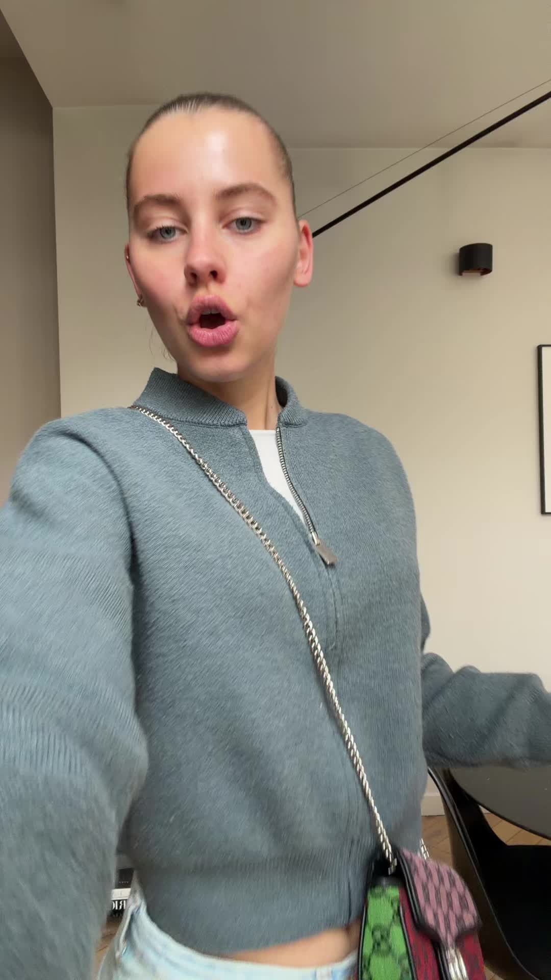 @Juliane