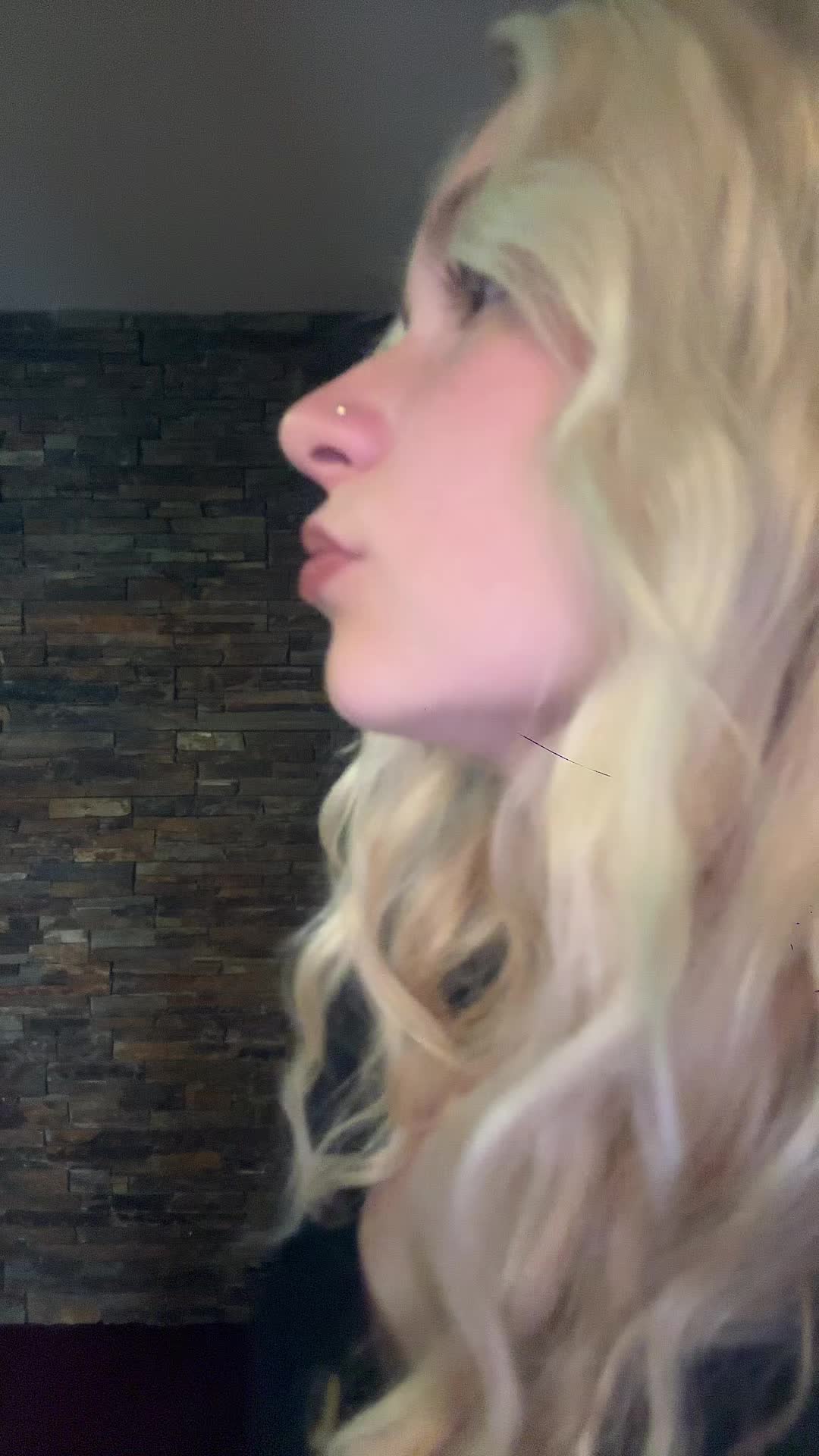 @Lulu🇩🇪