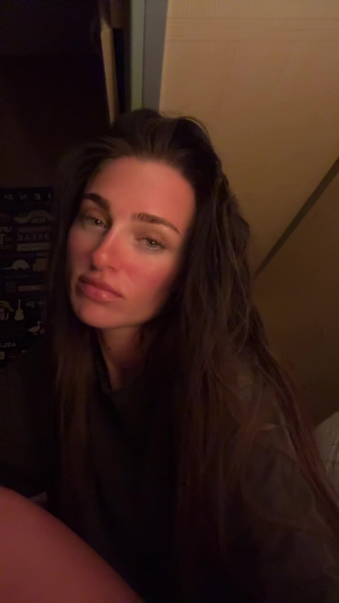 @Elena Siri