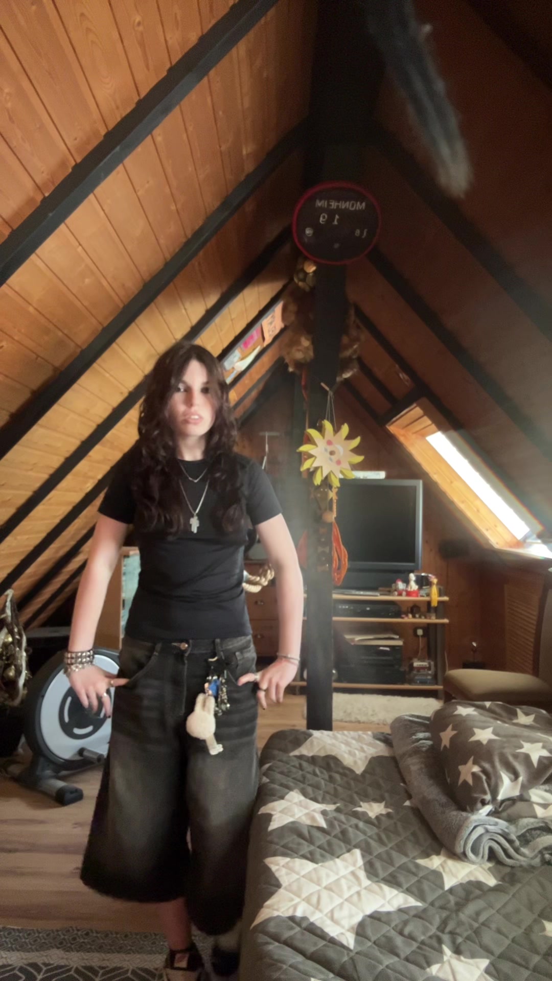 @𝒯𝒶𝓂𝒾🦝🛹🎸