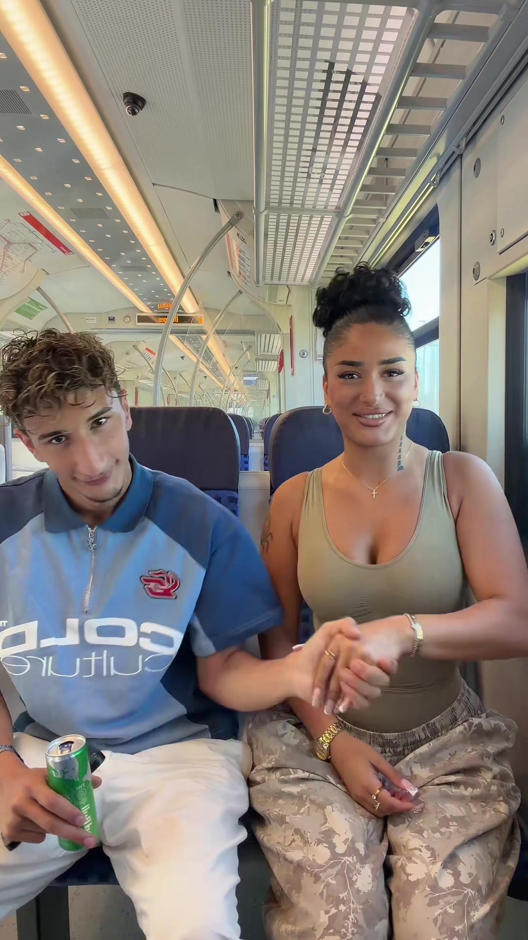@Vinoschh