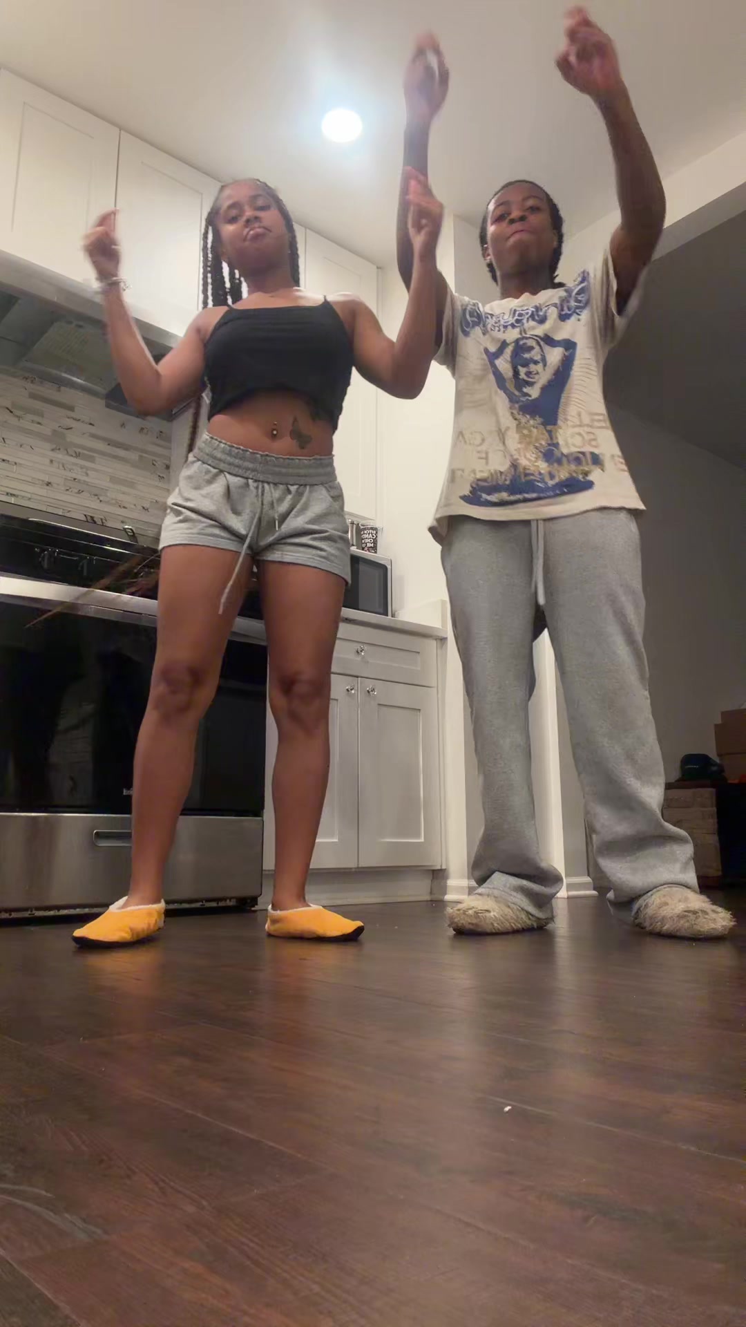 @_niyahlashae