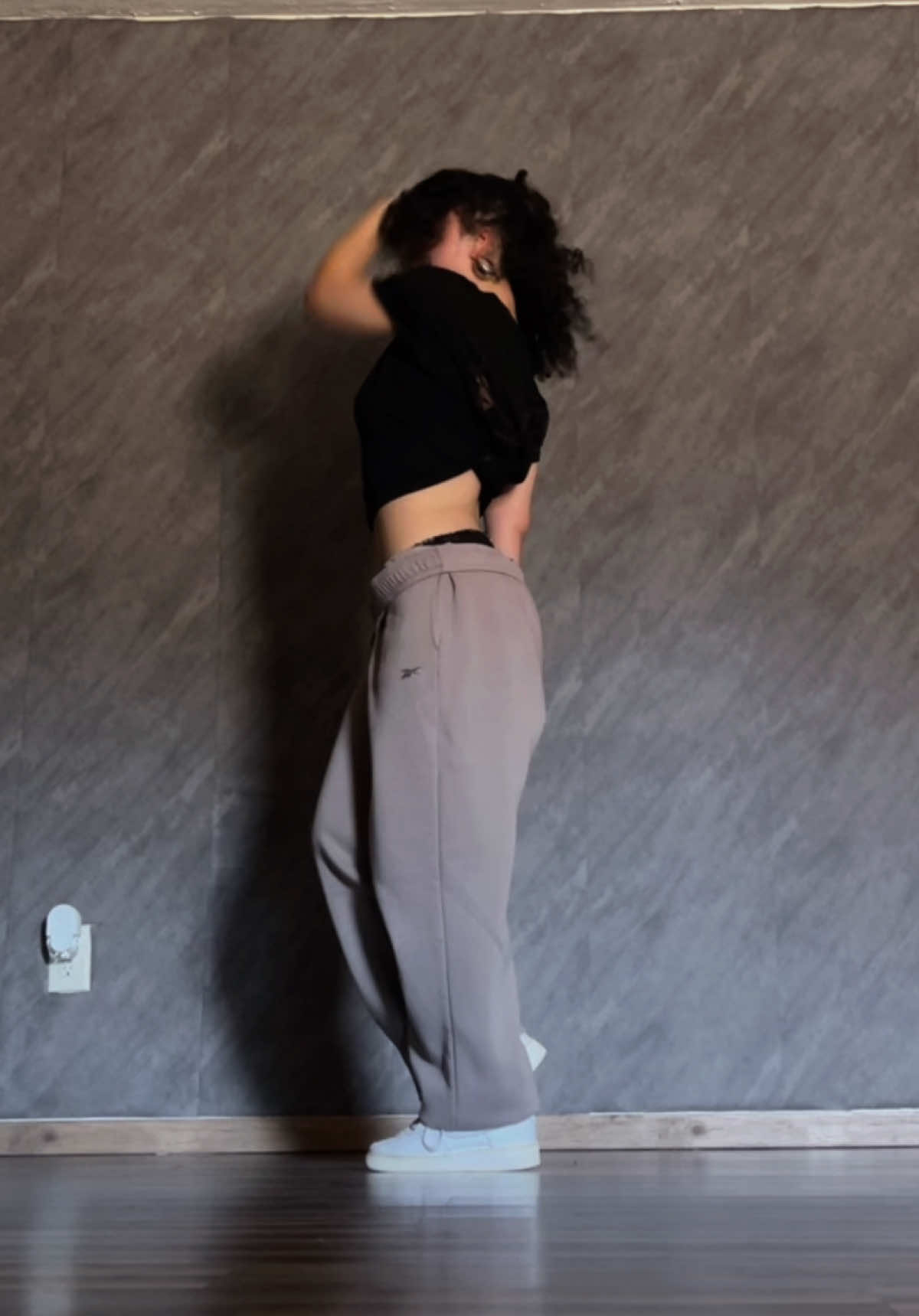 @Alish&aacute;🌙