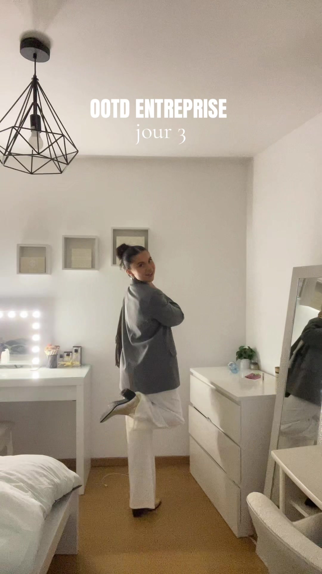 @๐๐๐๐๐