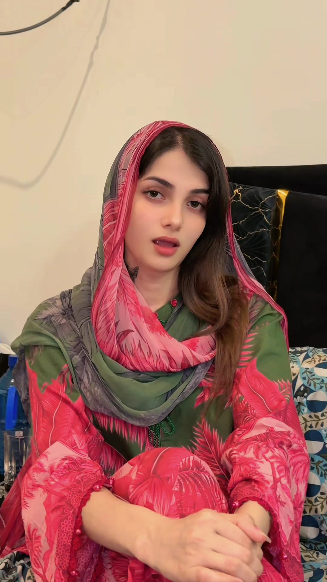 @Sania chaudhary 🖤🖤