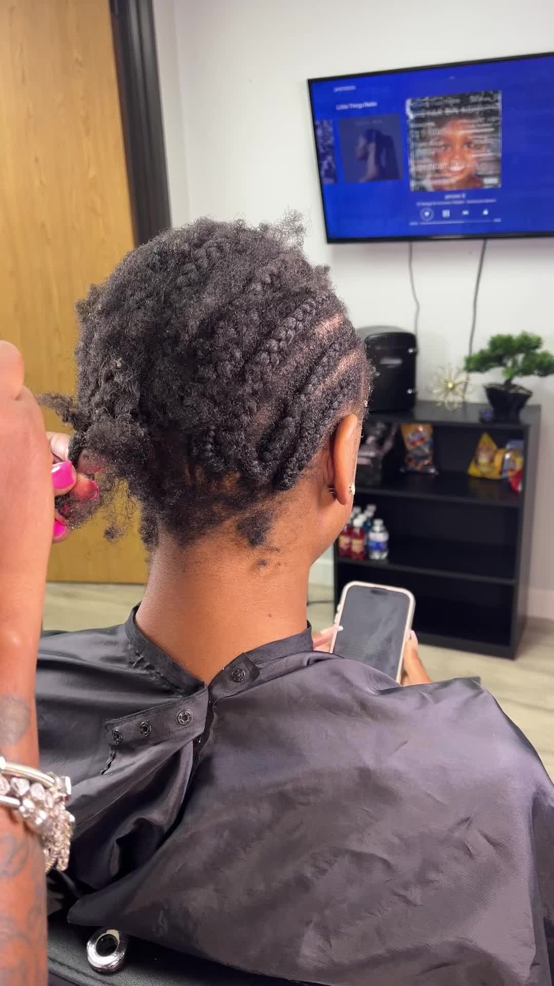 @Houston’s Braider/Lash Tech