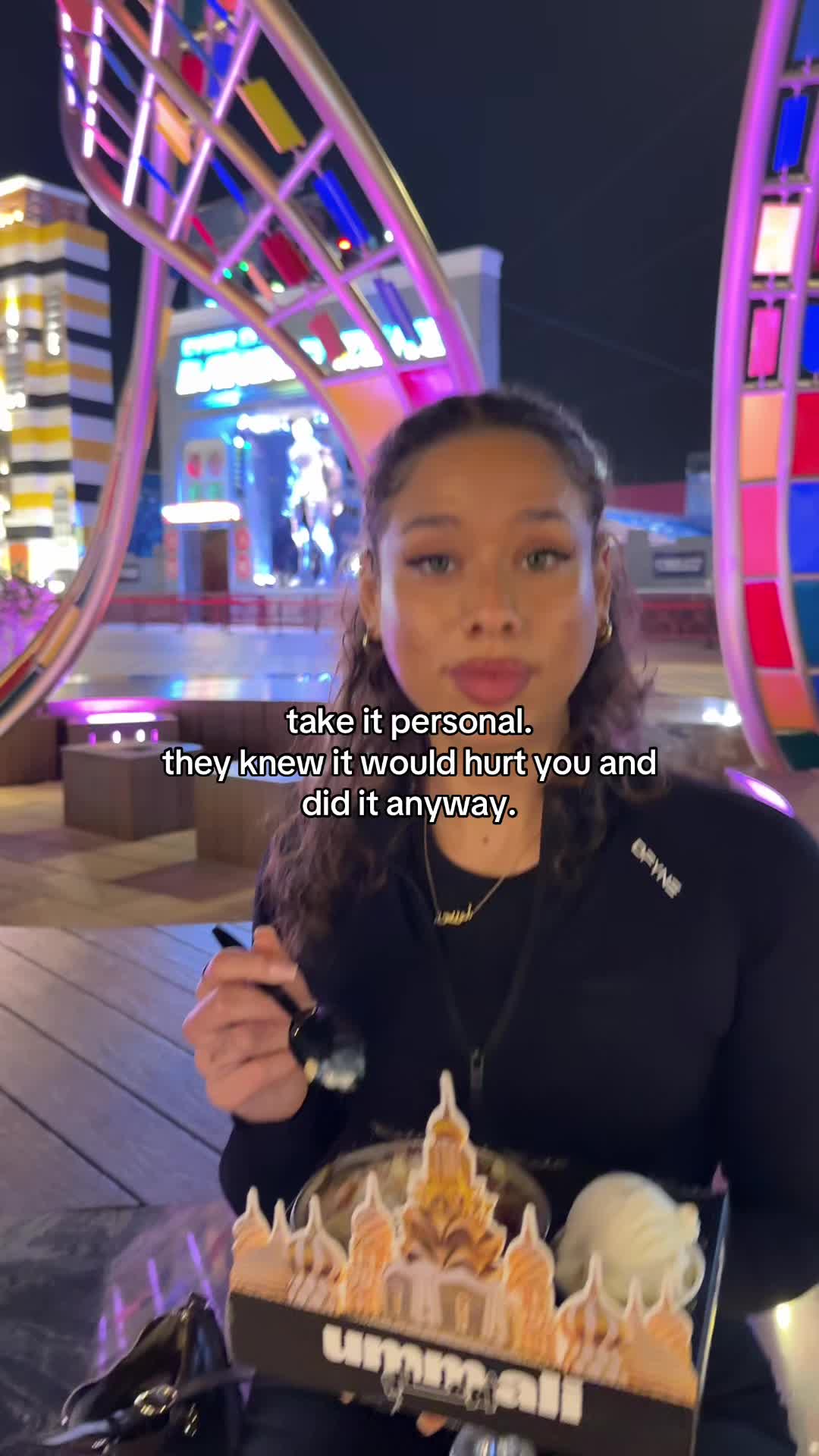 @It’sMeLaura