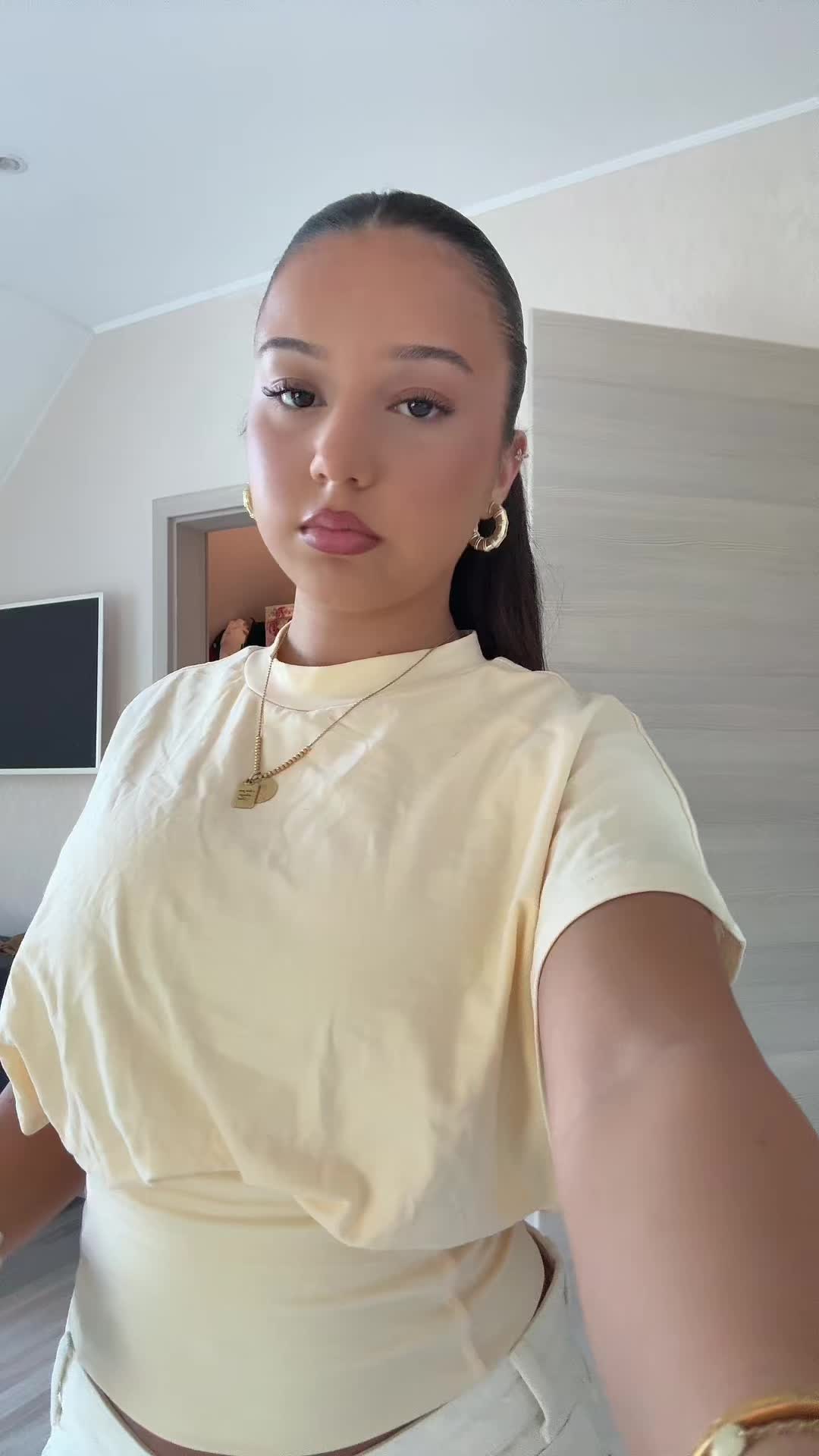 @𝑆𝐼𝑀𝐺𝐸