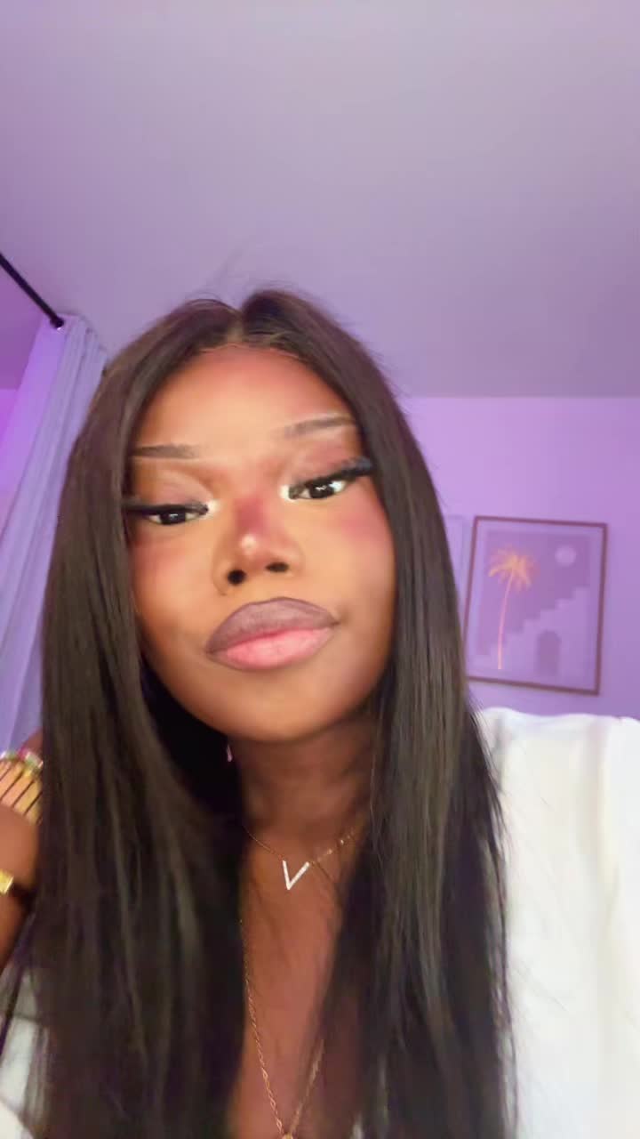 @𝐁𝐞𝐥𝐥𝐚𝐚_𝟒.𝟕