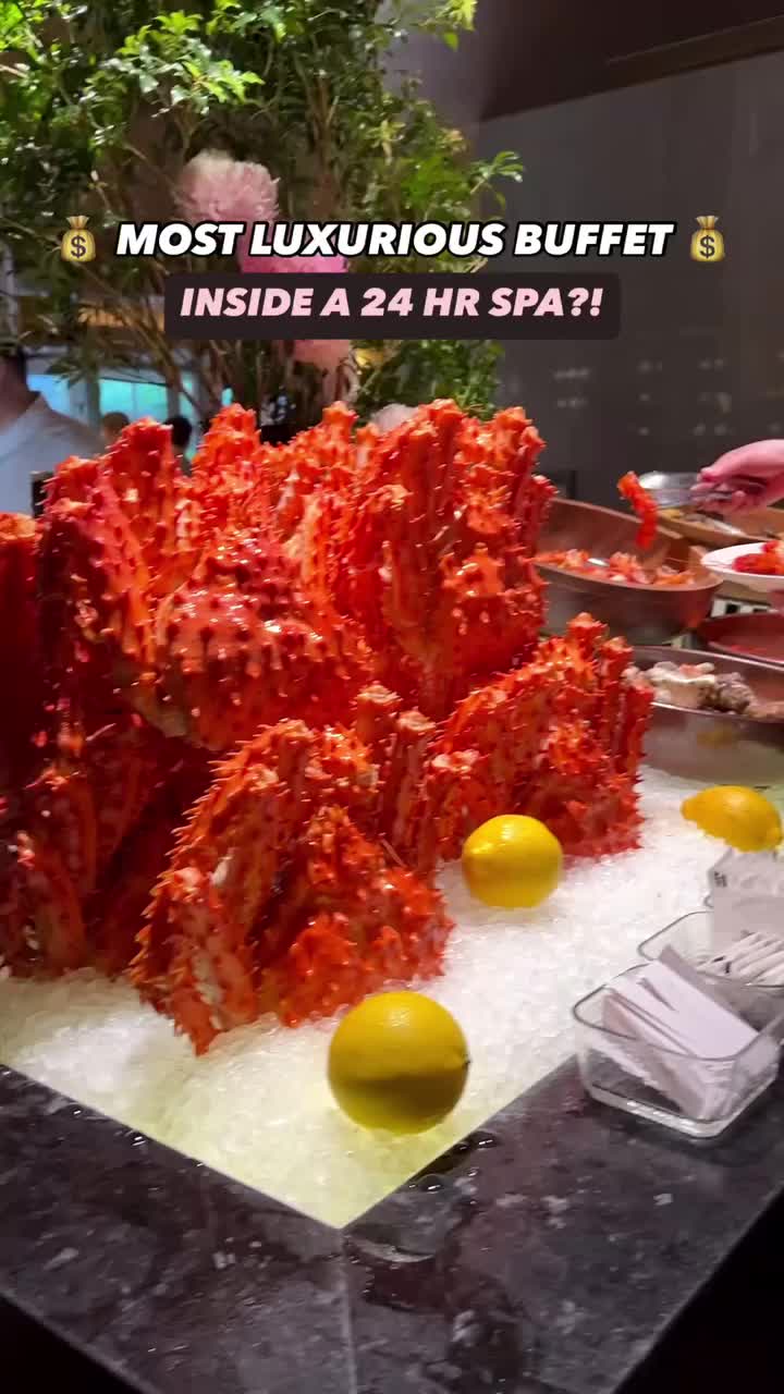 @KIRBY | travel + food blogger