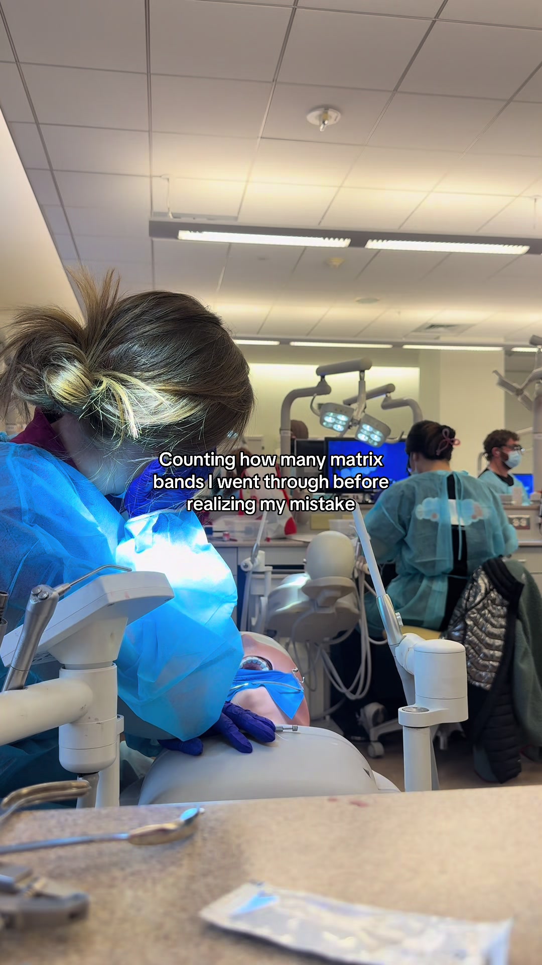 @em | dental student ☆