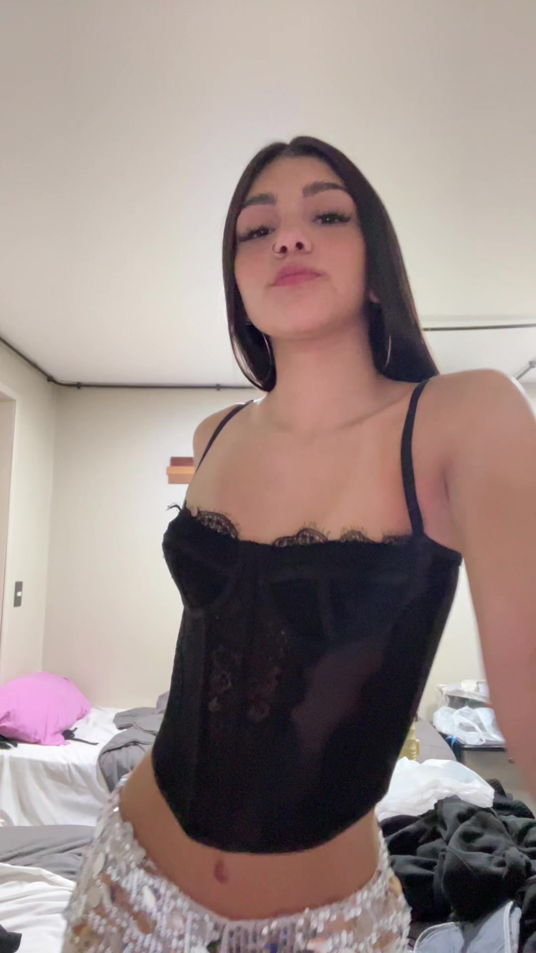 @mili