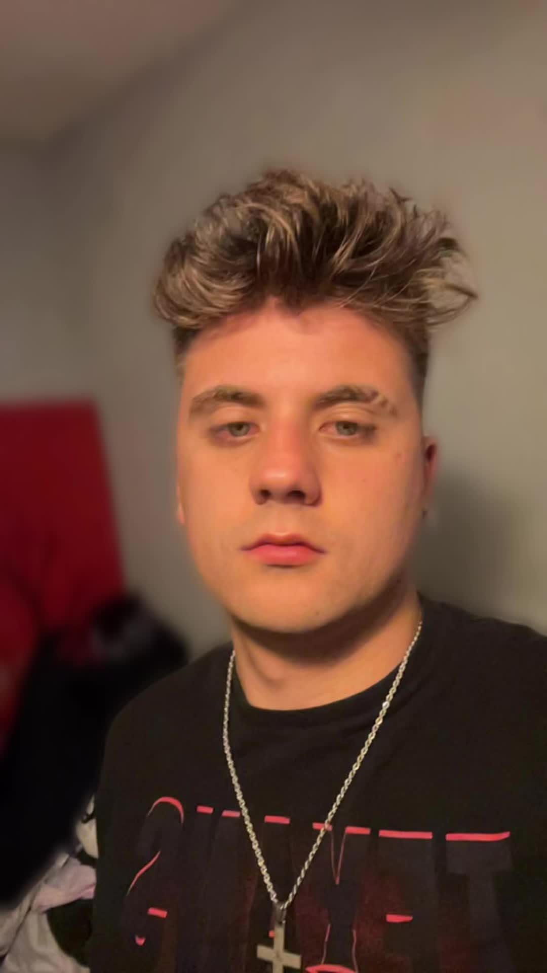@danieldavisII