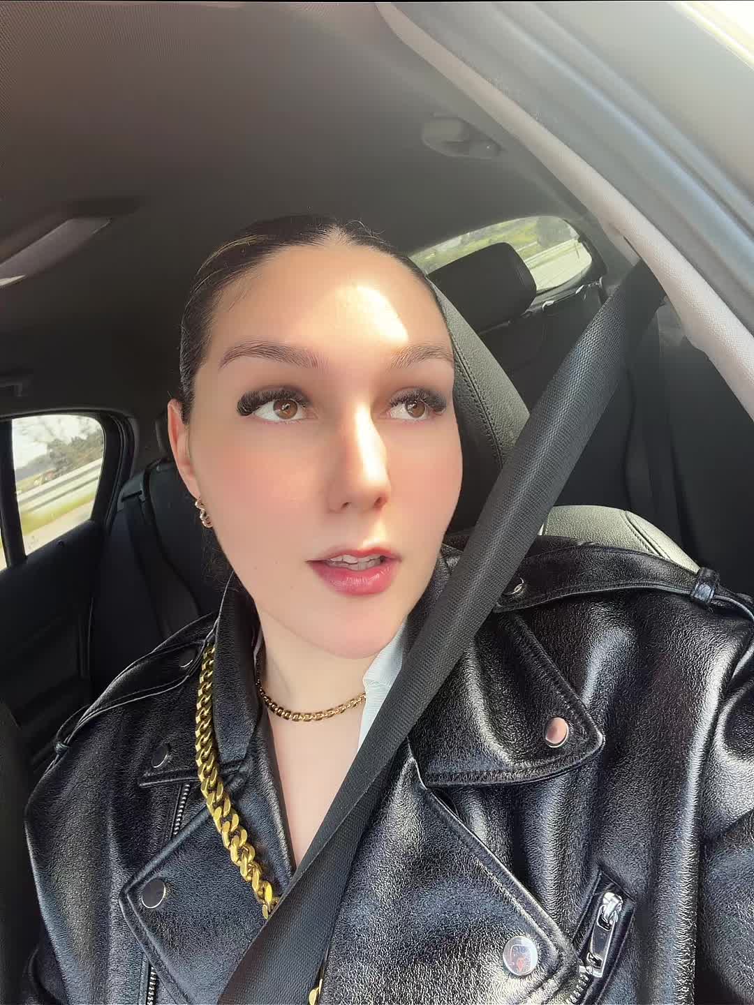 @𝔅𝔯𝔲𝔫𝔞 𝔐𝔢𝔦𝔯𝔢𝔩𝔢𝔰 🐆