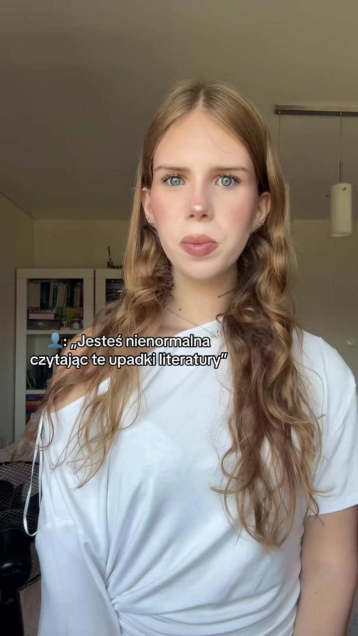 @veronica || booktok