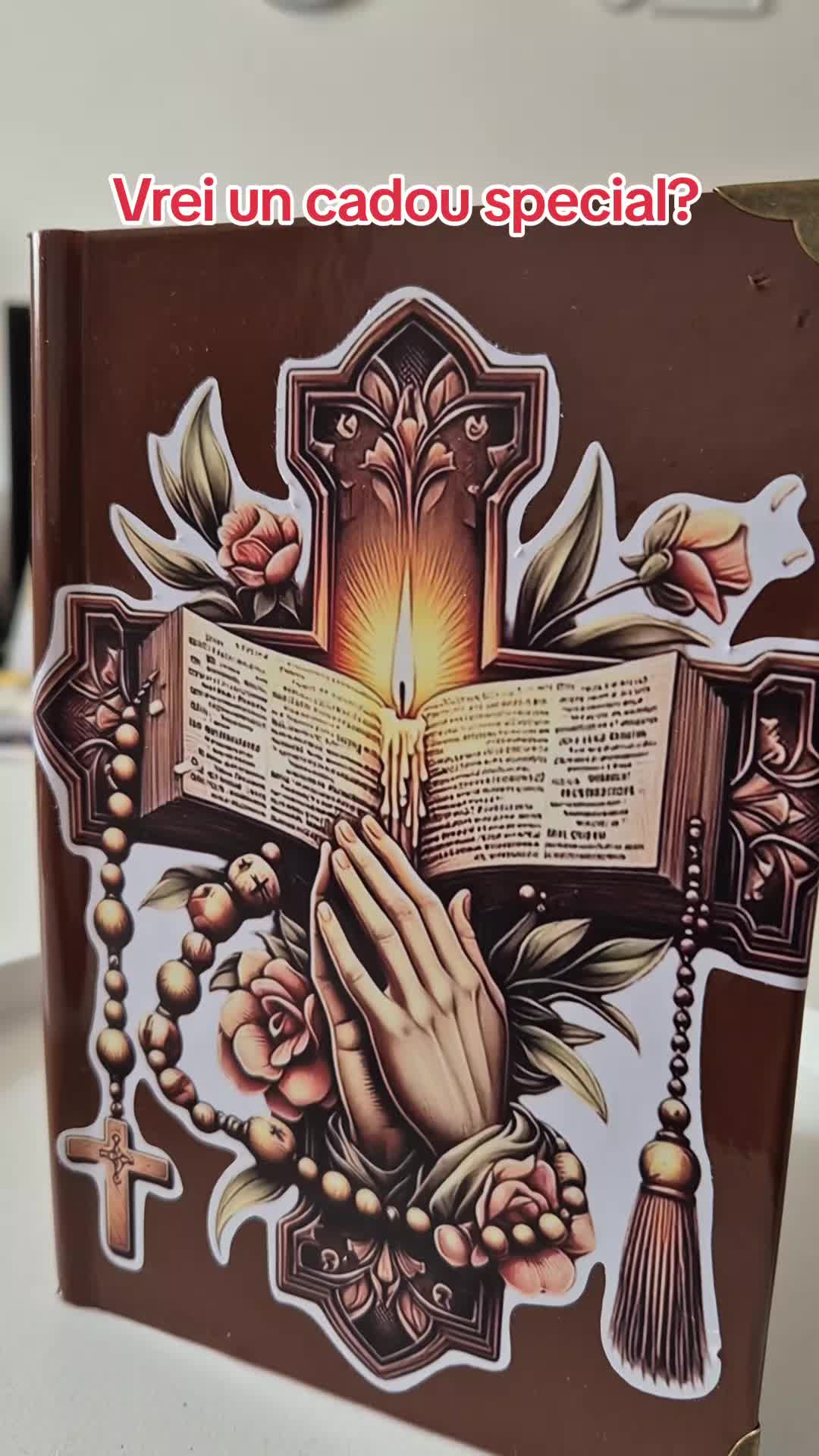 @Liliana&Portrete&cărți 🖼📖✨️