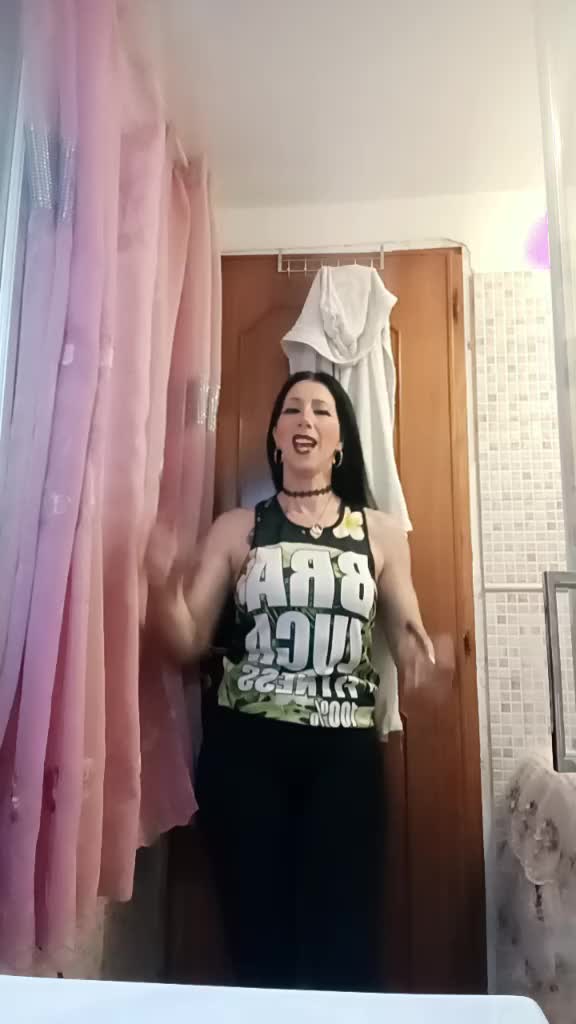 @Carmyy