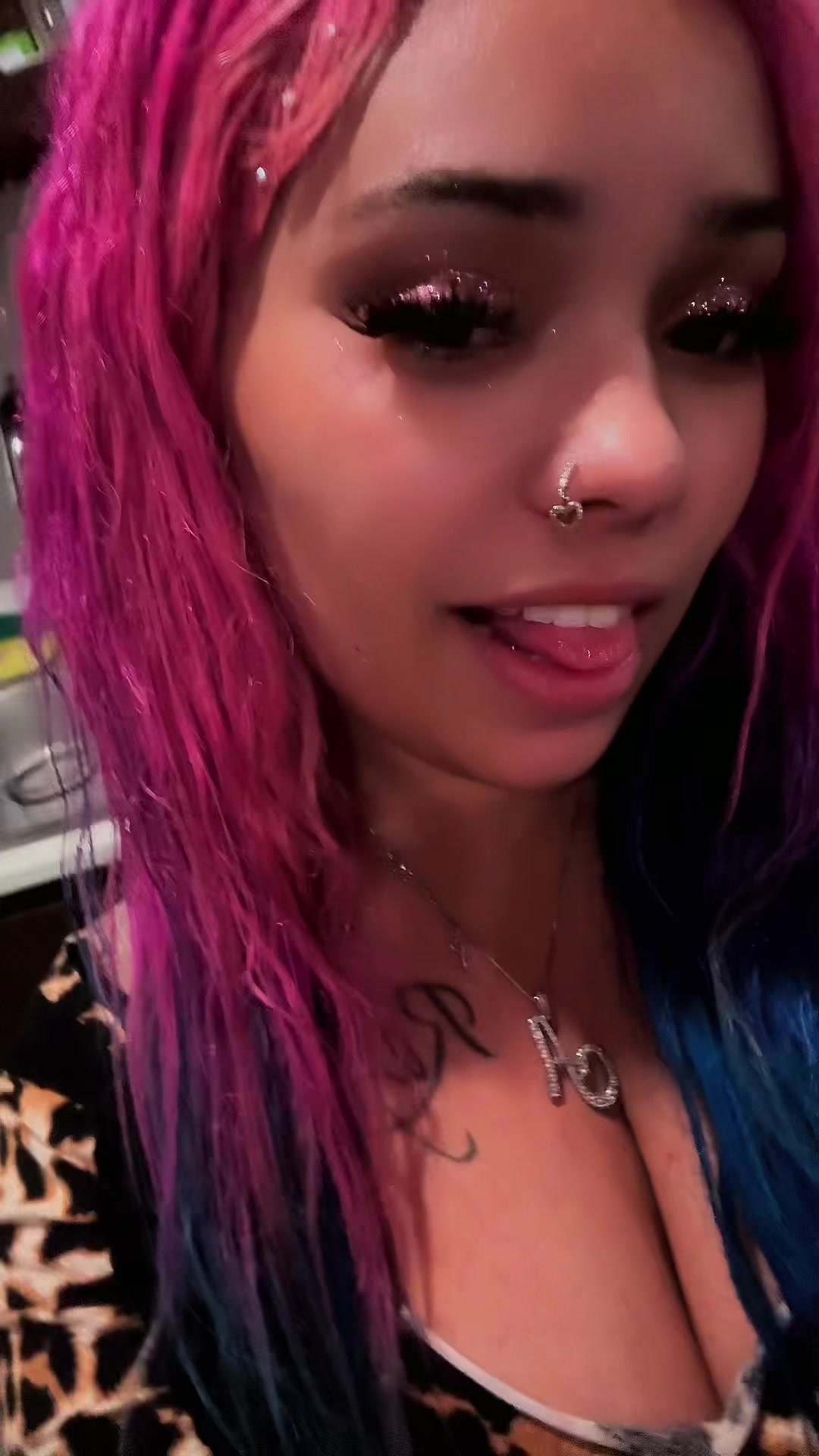 @Linalittlecloser