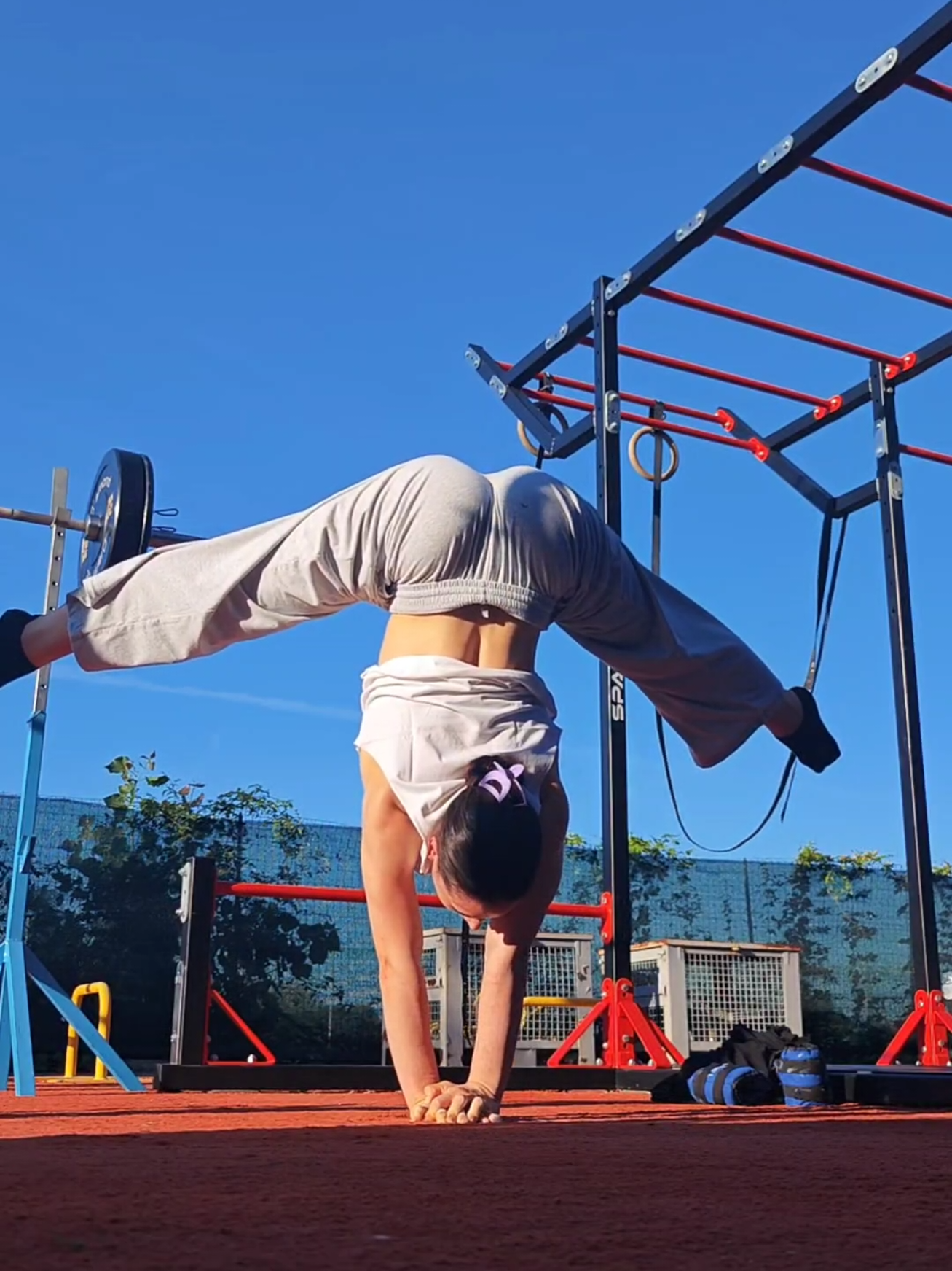 @acrobatic___
