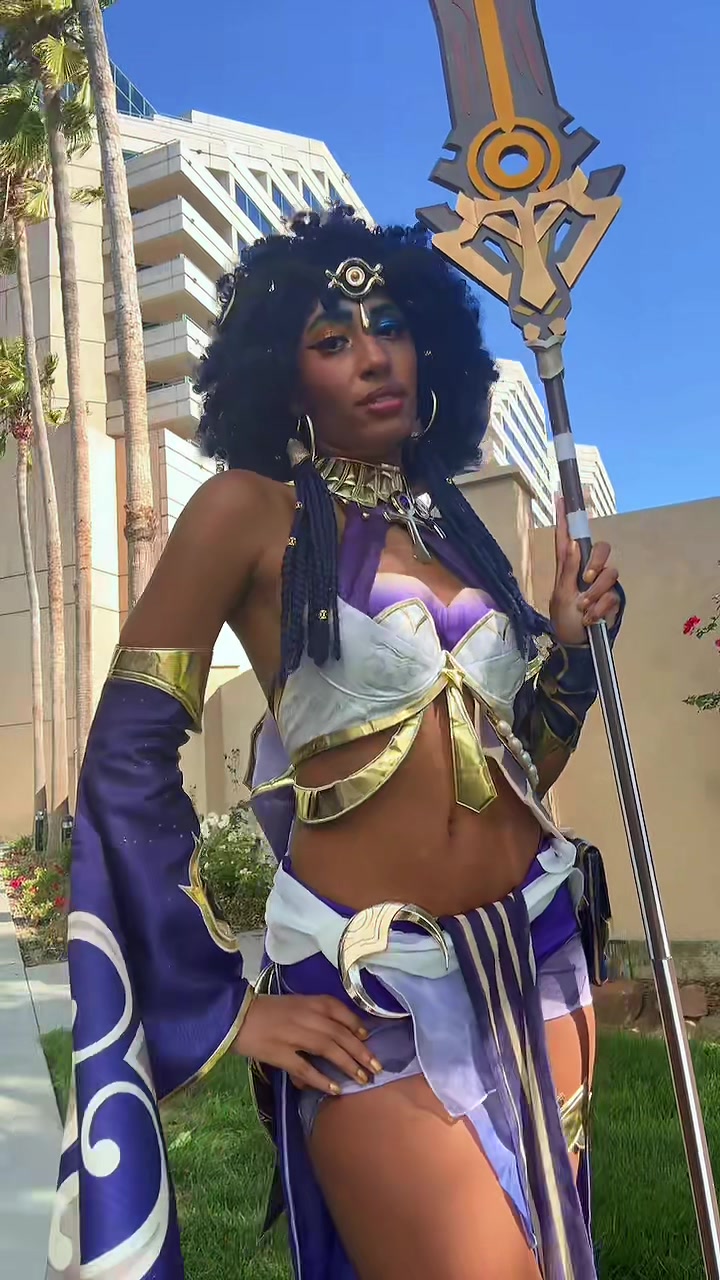 @honeyteecos 🔜 ax