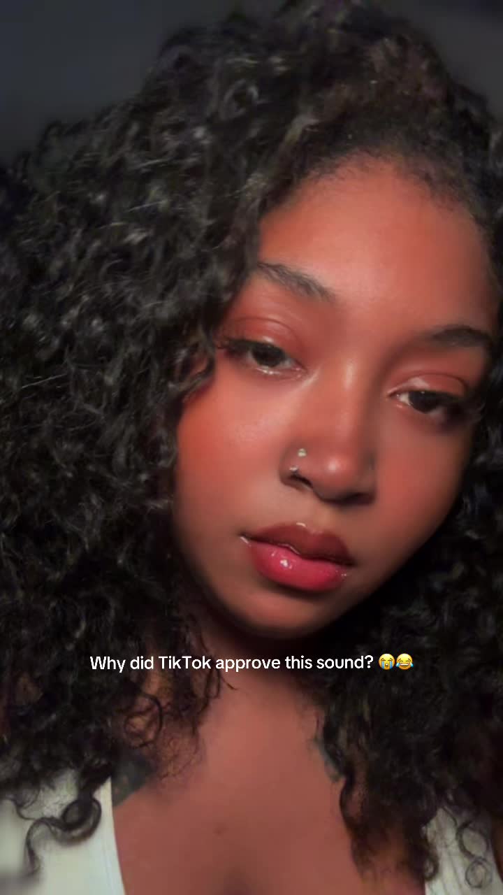 @Mvlllowwww