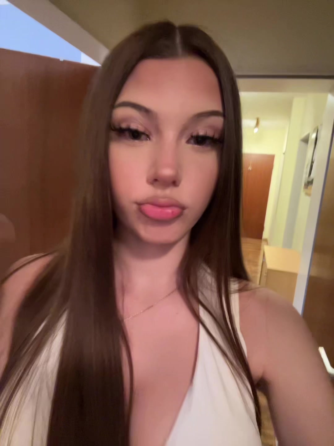 @𝓢𝓸𝓹𝓱𝓲𝓮