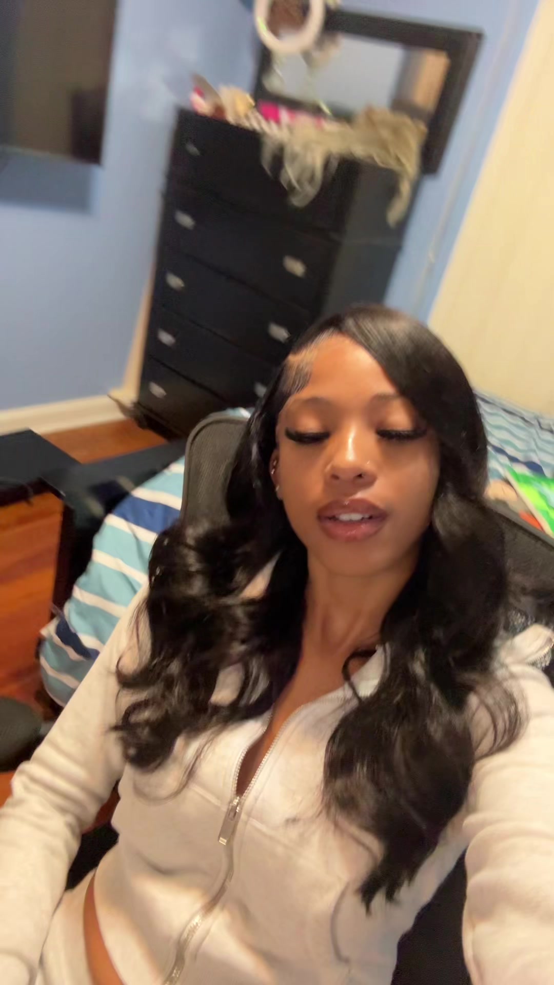 @naomi🌟