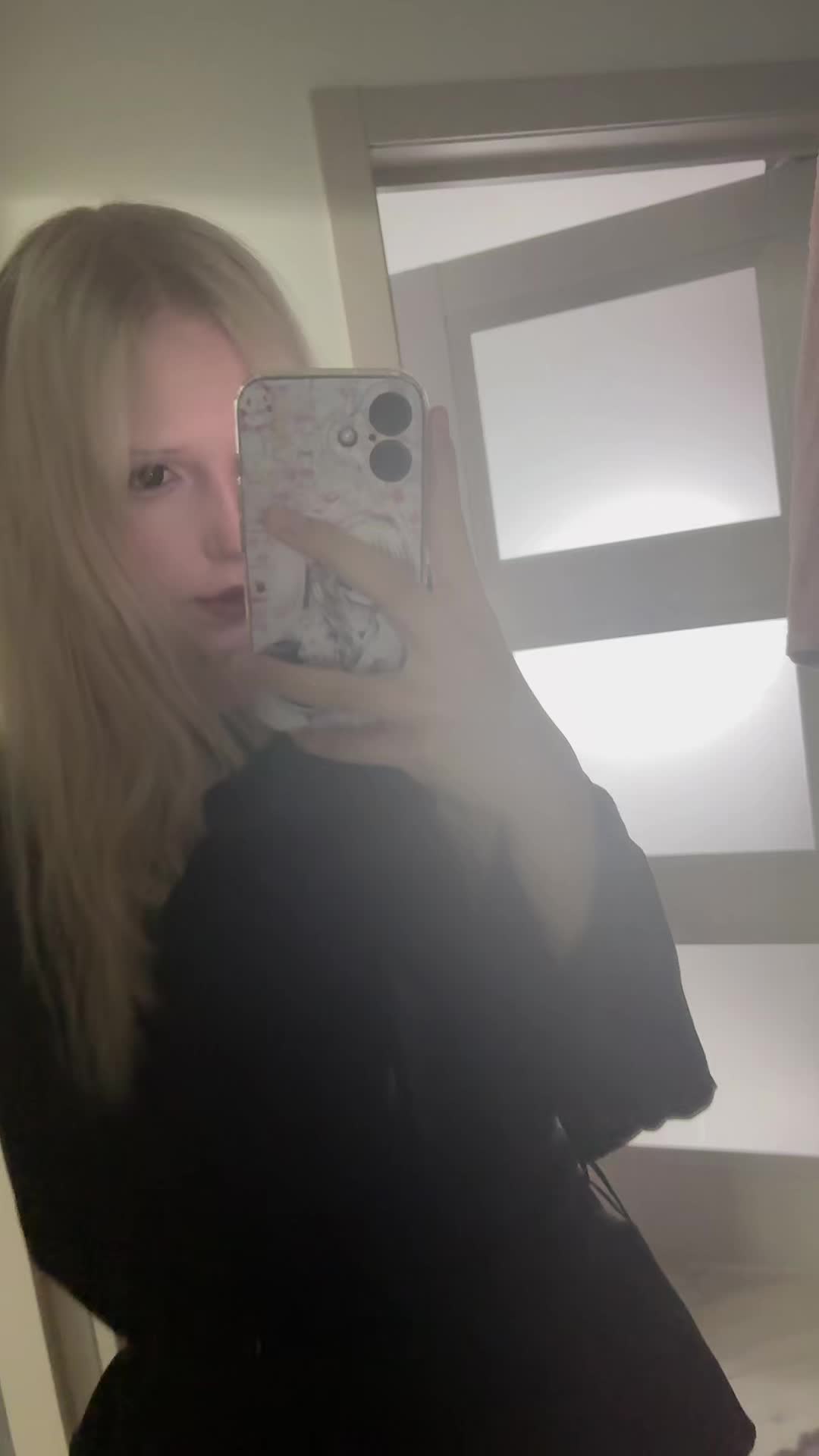 @naomi