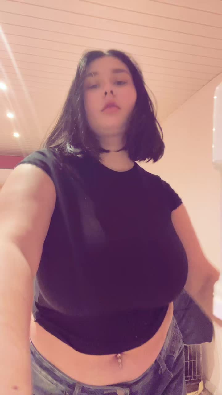 @marie_official