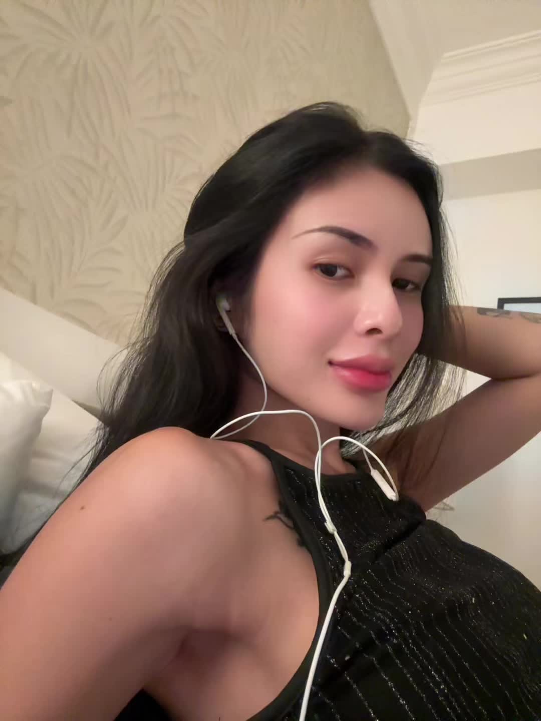 @baddiesgirlintown_