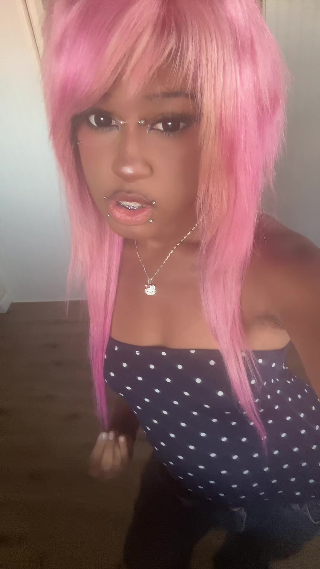 @🧁VivianVanilla🦄