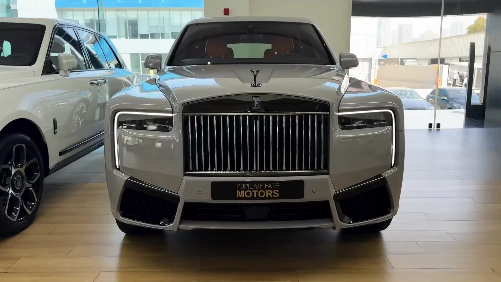@Elite Supercars