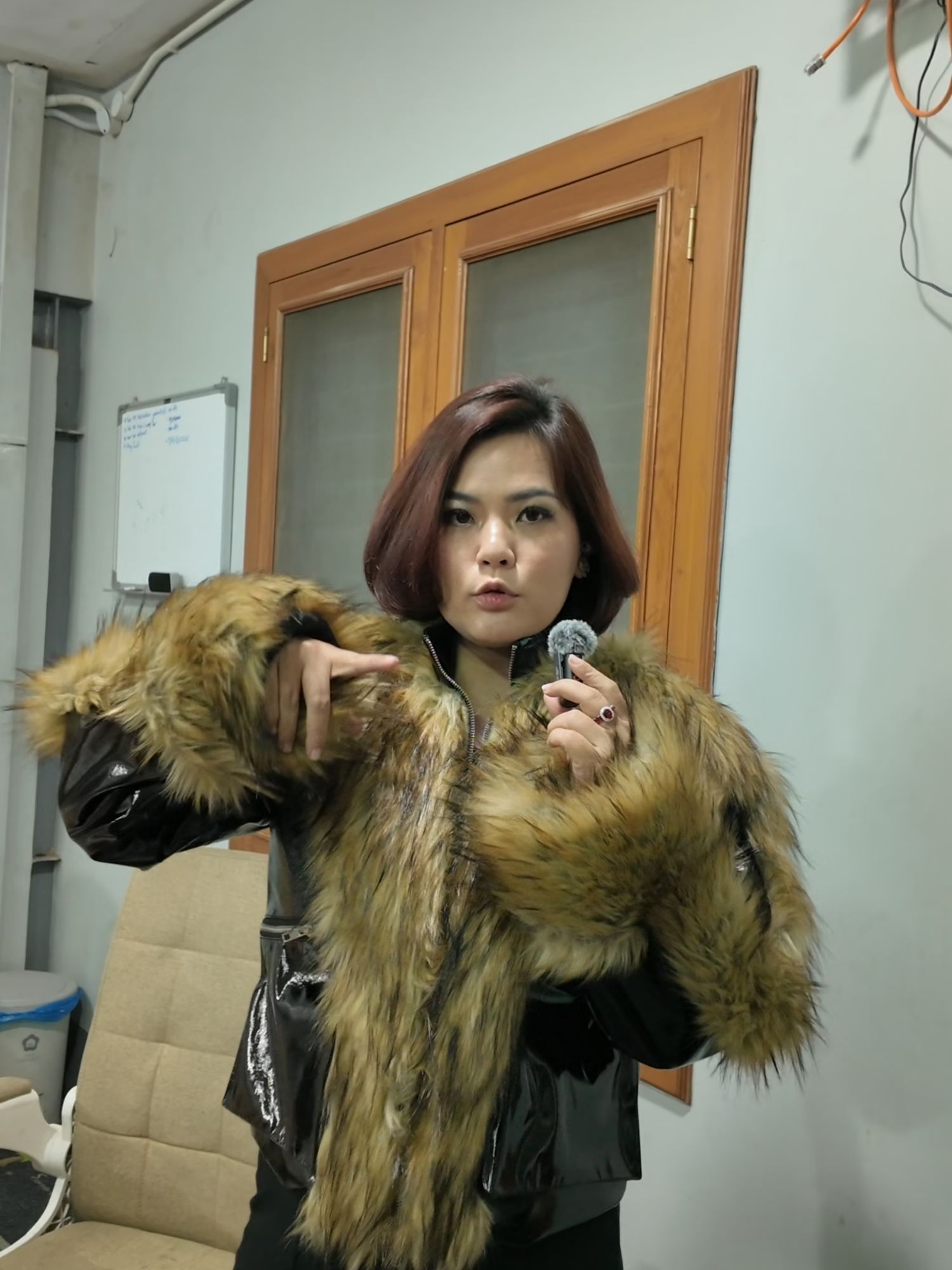@Sandy Myint Lwin Official