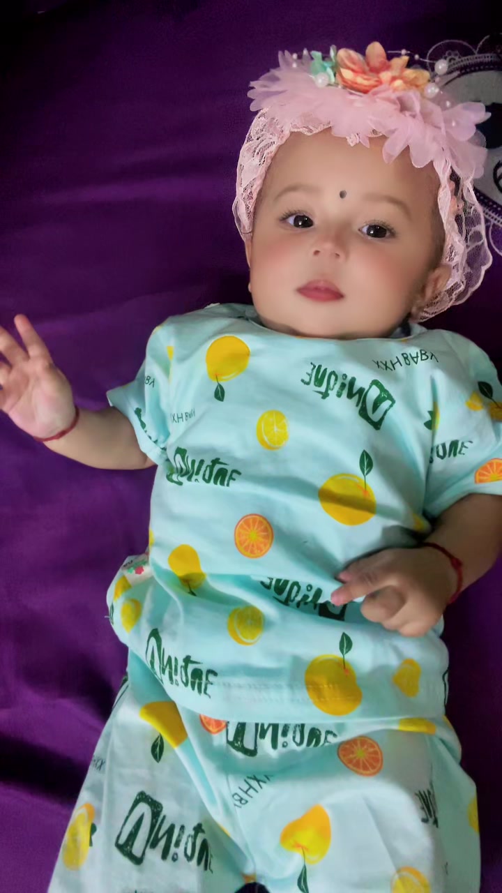 @Anuskamrit 👸&hearts;️🤴🏻🧿