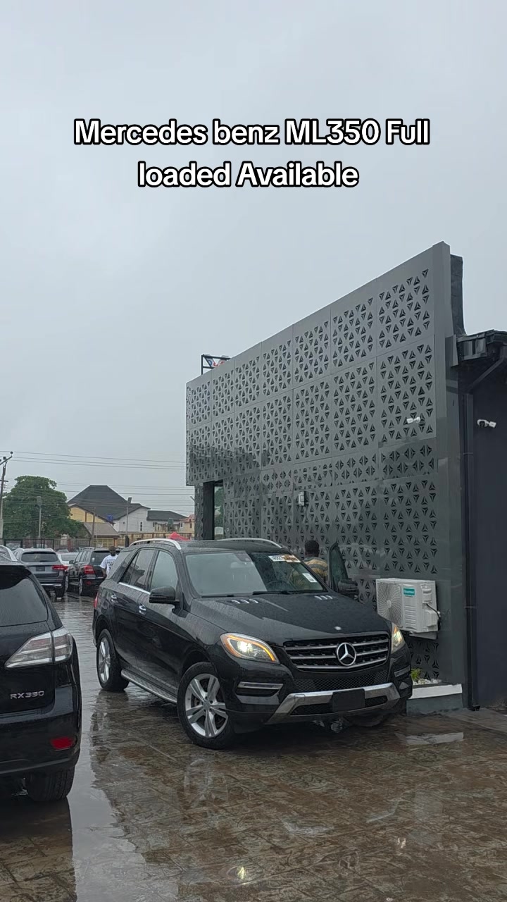 @Benin Cars Deals "Champion"