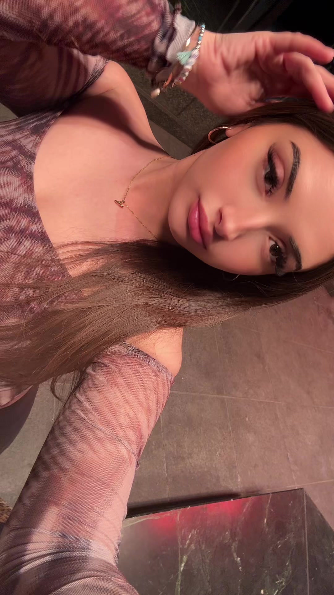 @gg