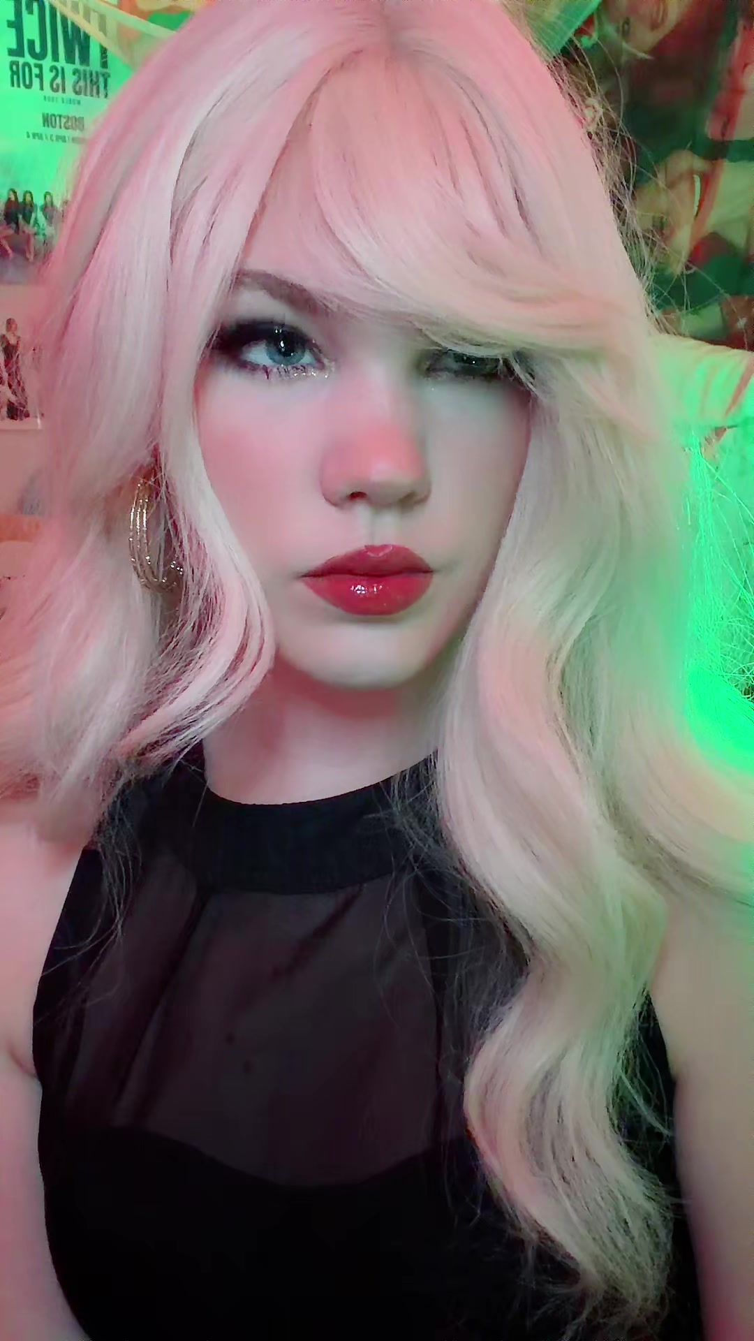 @bunnygirllily
