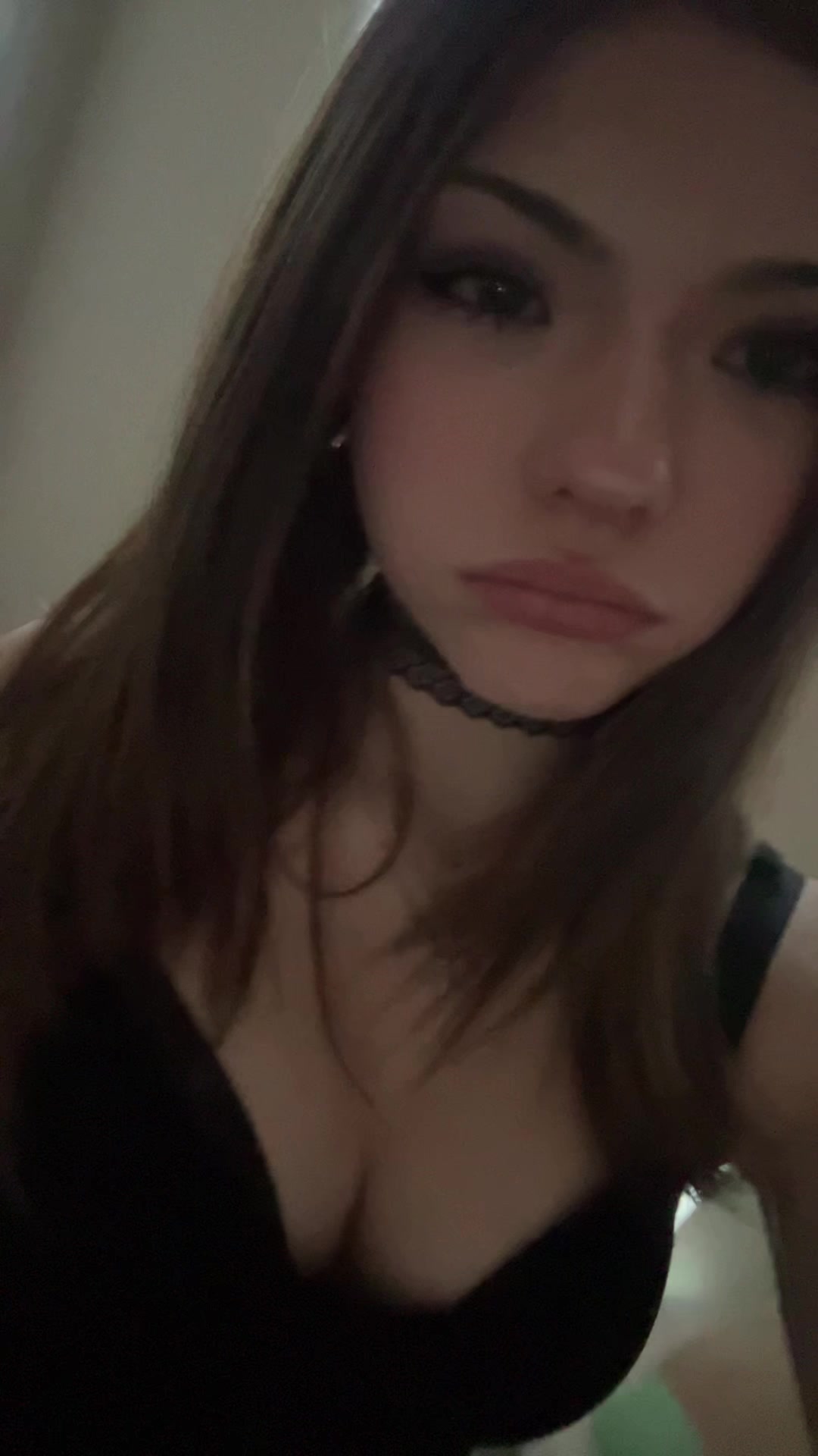 @lily