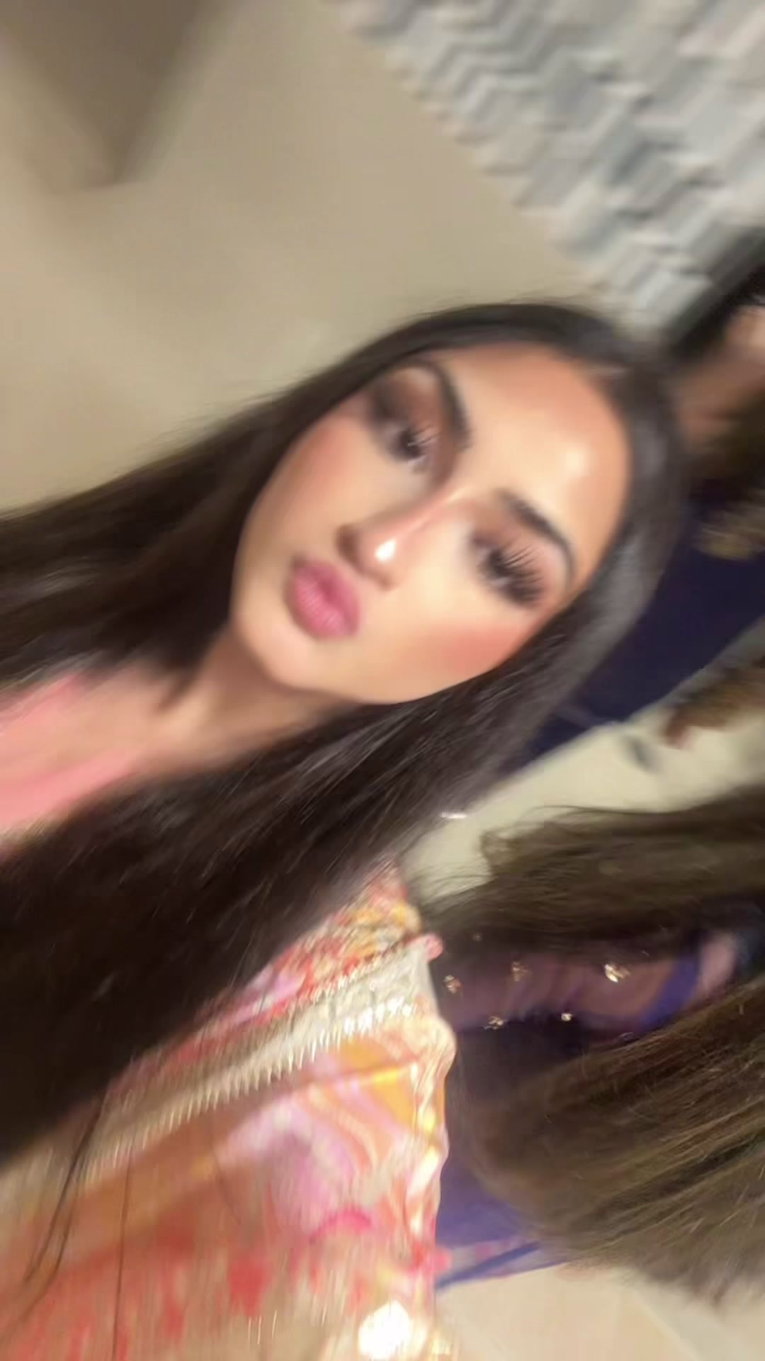 @Farishtes_secret