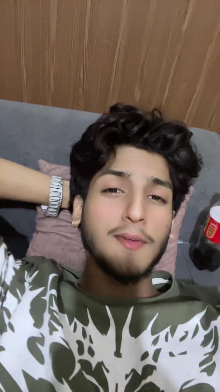 @🐊
