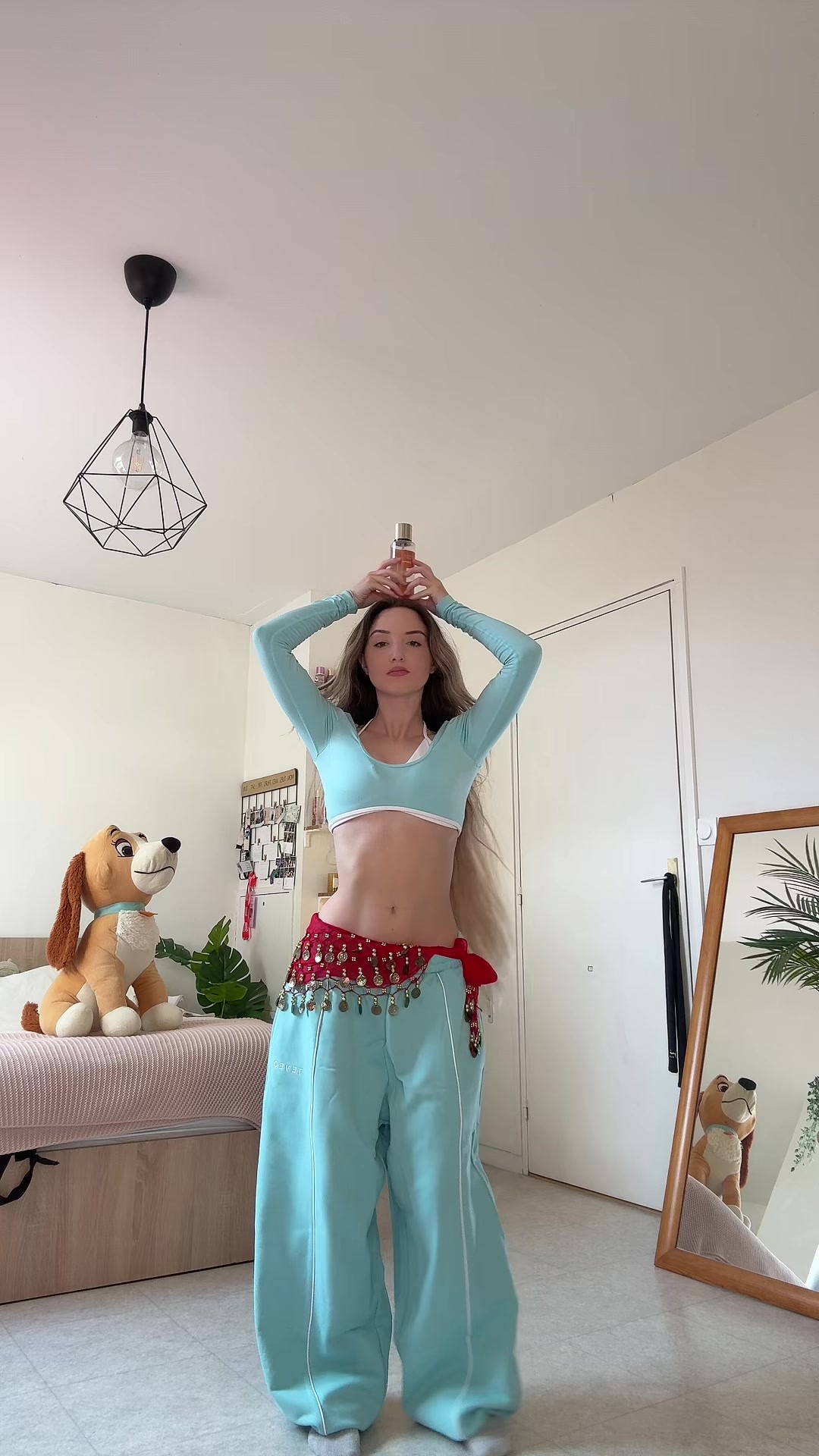 @Whoxver