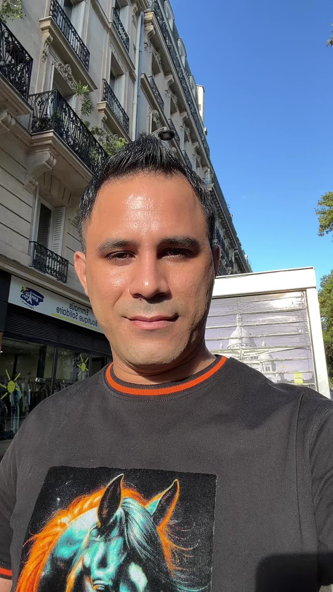 @piercing paris tattoo